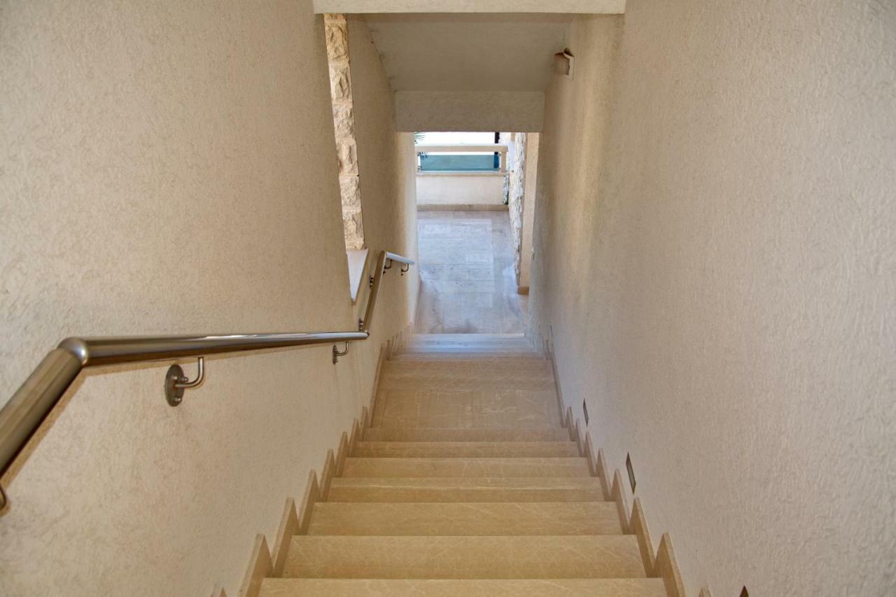 Apartment Dobrota Cattaro Esterno foto